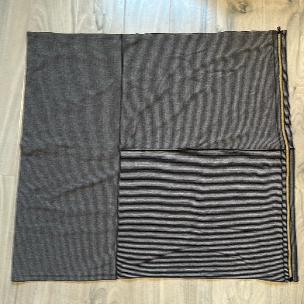 Lululemon wrap scarf